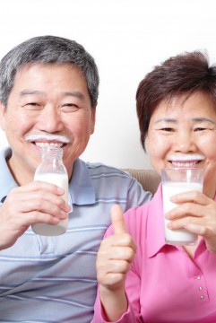 Sữa dành cho người già – người lớn tuổi tại HCM tốt nhất hiện nay