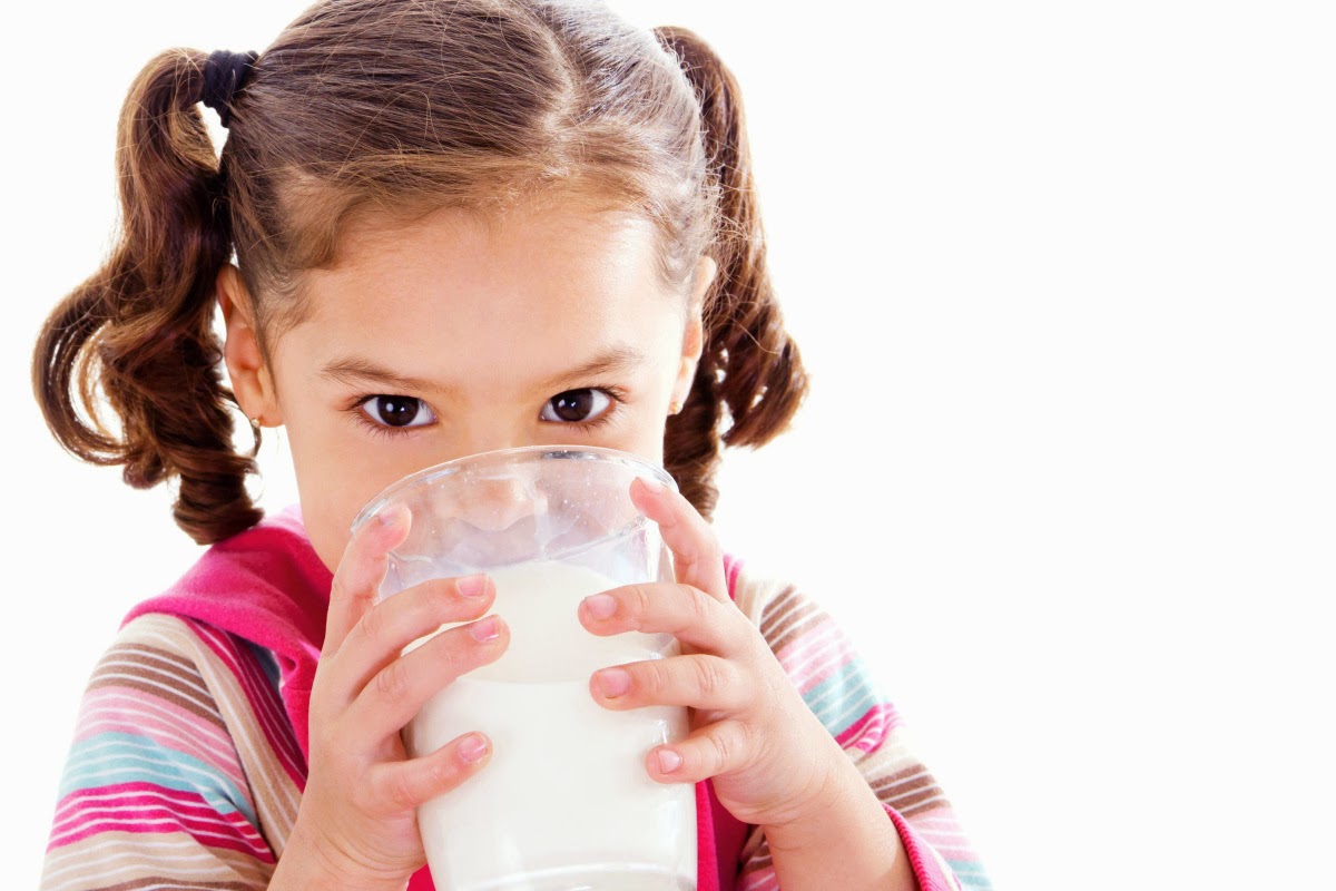 Những lưu ý khi sử dụng sữa bột cho trẻ 